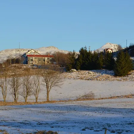 Lofoten Apartman *